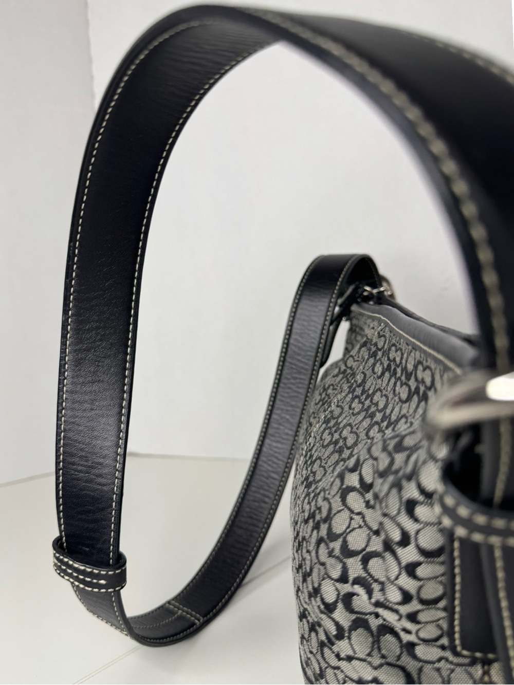 Coach Black Signature C Y2K F10945 Jacquard Soho Hobo Crossbody Bag - Picture 5 of 16